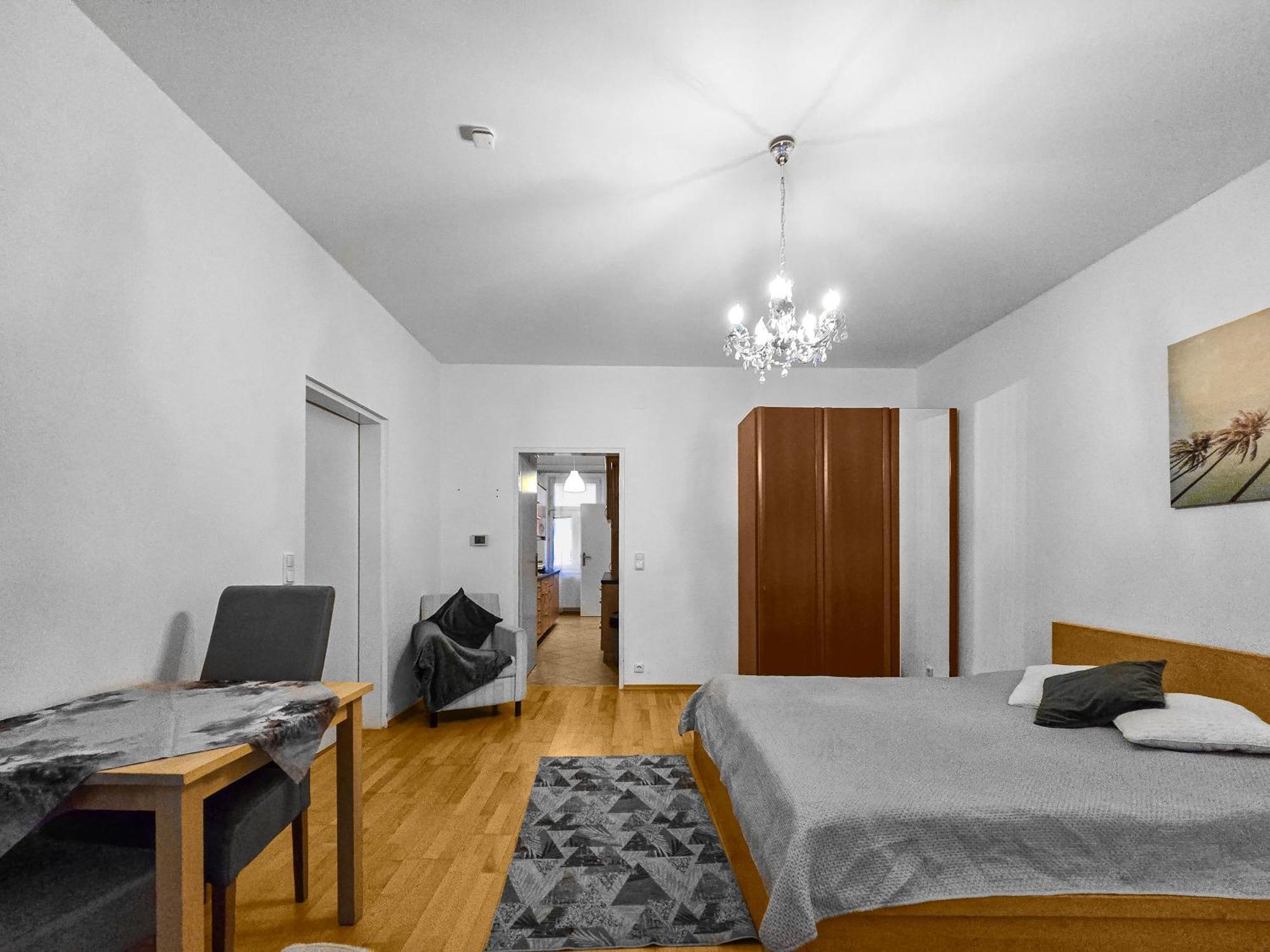 Three-Bedroom, Three King-Size Bed Retreat Βιέννη Εξωτερικό φωτογραφία